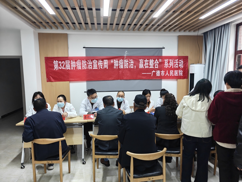 �������������������߽��»���С��